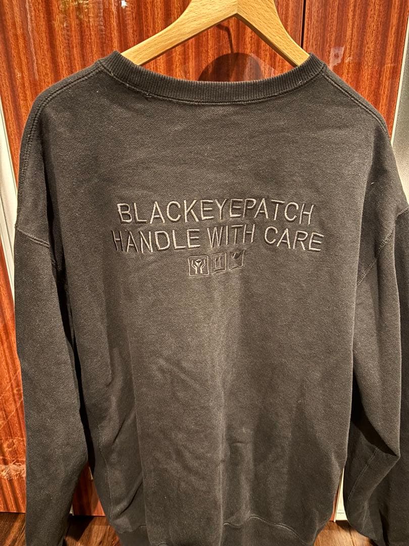 BLACKEYEPATCH スウェット