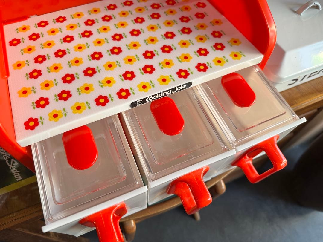 昭和レトロ　調味料入れ　調味料ストッカー　ダイエイ工業 レトロポップ 花柄