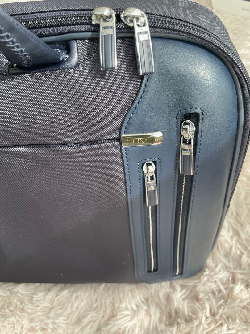[新品タグ付]Tumi ビジネスバッグ ネイビーメンズ