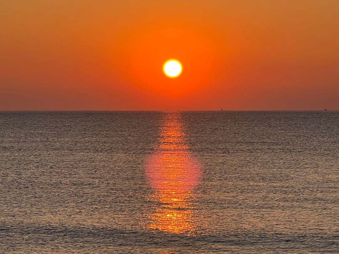 新作❣️強力⚠️特大★ブラックアイスオブシディアン★10mm★神聖幾何学フラーレン★