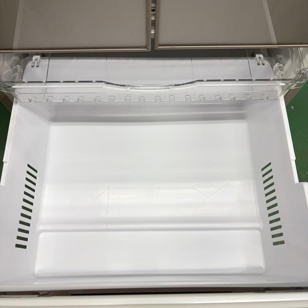 704日立大型冷蔵庫　400L強　小型　ガラスパネル　右開き　自動製氷　ゴールド