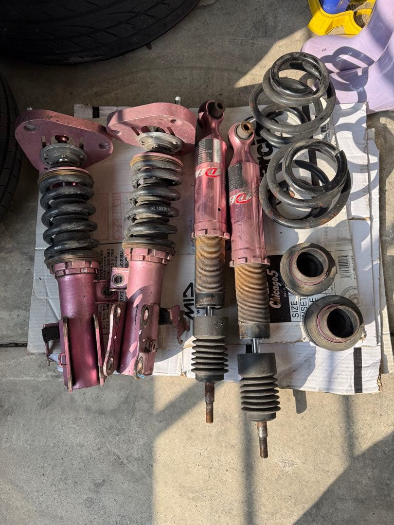 (ポーン様)プリウス30 イデアル極　車高調