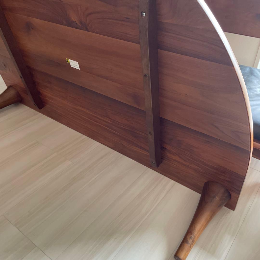 HIDA 森のことば 半円形リビングテーブル