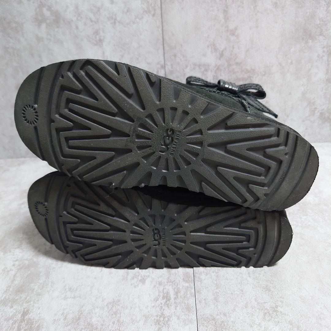 美品　UGG　ムートンブーツ　サイドリボン　ハワイ限定モデル　24cm 　黒