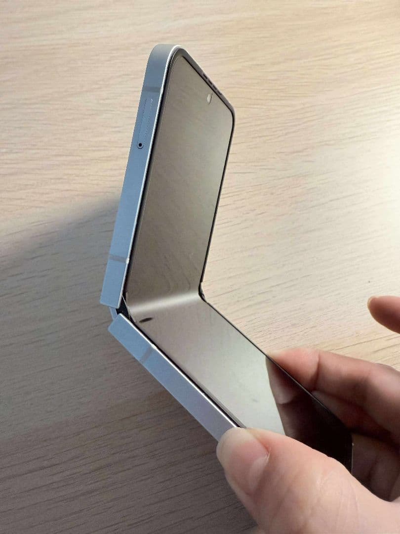 Samsung Galaxy Z Flip 6　国内版SIMフリー公式購入