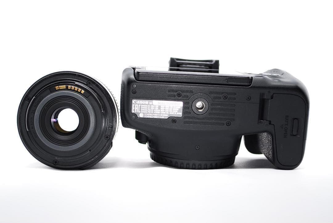 コンディション良好✨Canon Kiss X9i✨軽量✨コンパクト✨