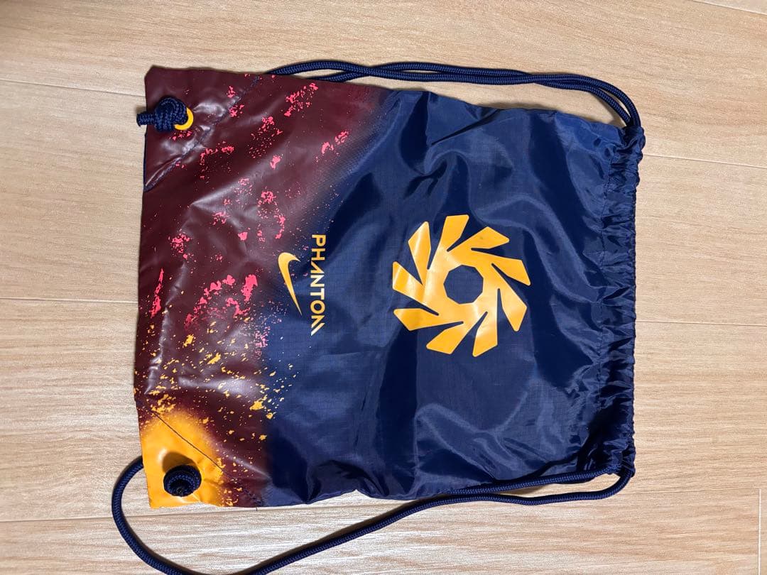 美品‼️1回のみ使用‼️Nike ファントム　26.5 サッカースパイク