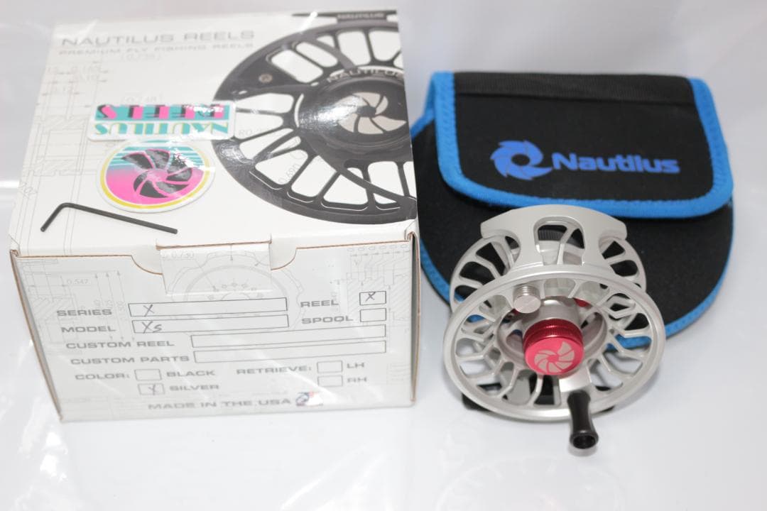 ノーチラス　Nautilus　XS　シルバー　3～4番　アメリカ製　箱入り未使用