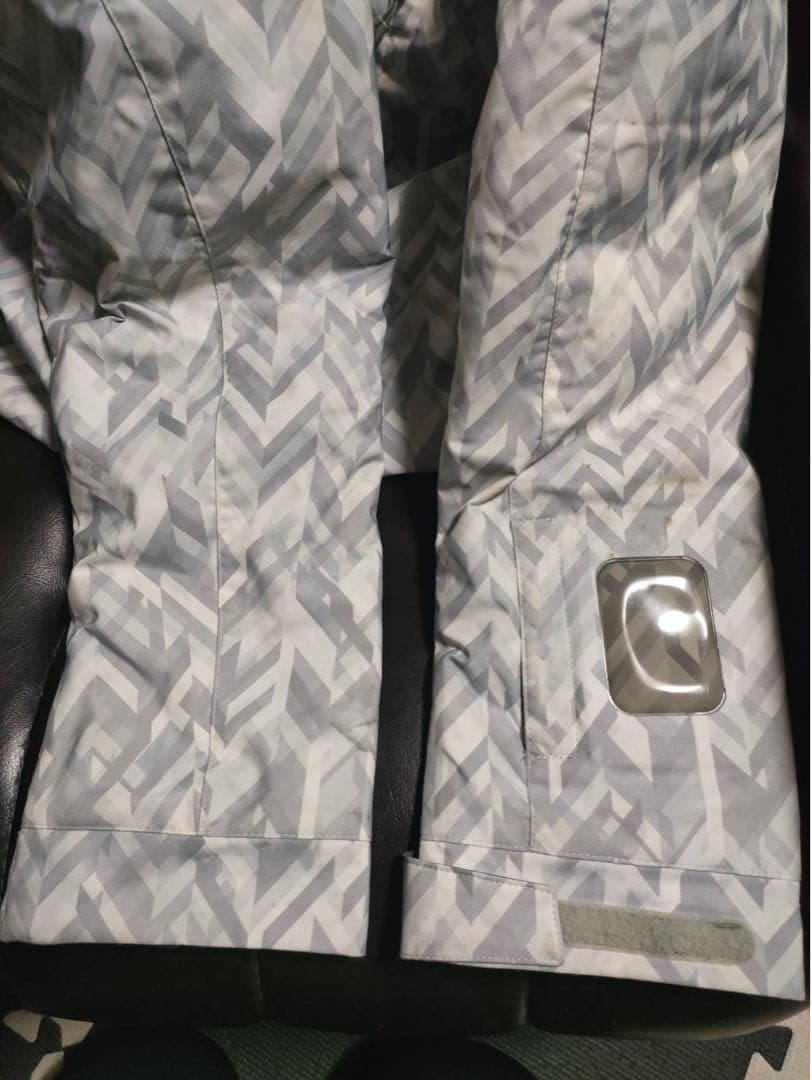 こ*ん様 GOLD WINスキーウェア上下セット