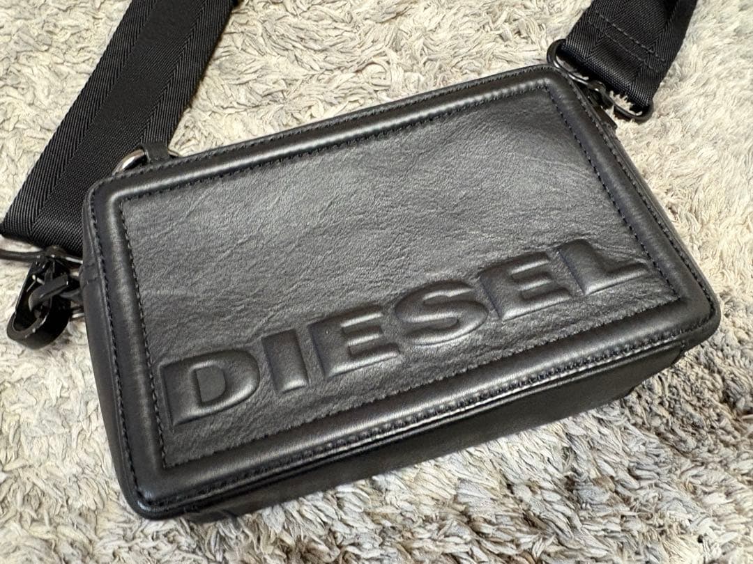 すずさん専用　DIESEL ショルダーバッグ