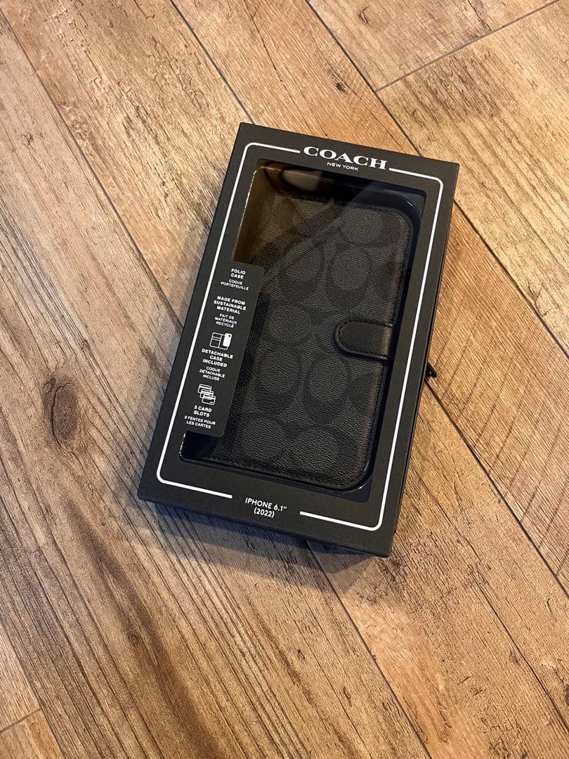 新品　COACH iPhone14 手帳型カバー シグネチャー　コーチ