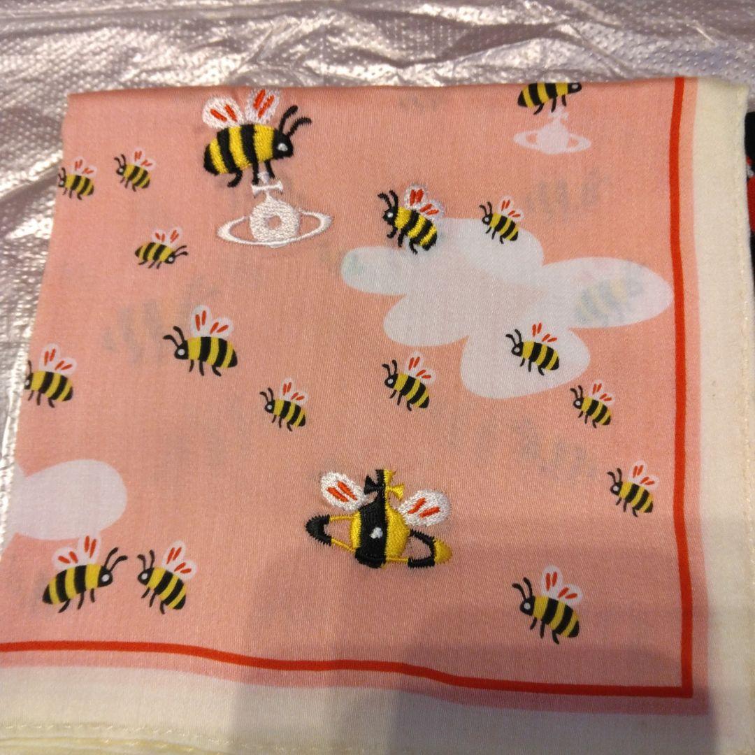 【新品未使用】Vivienne Westwood ハンカチ４枚セット