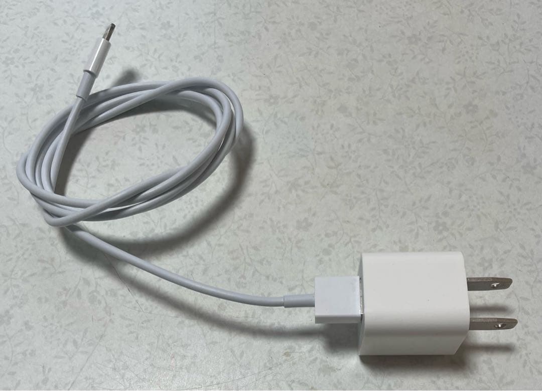 Apple iPhone SE (第2世代) ホワイト 128GB SIMフリー