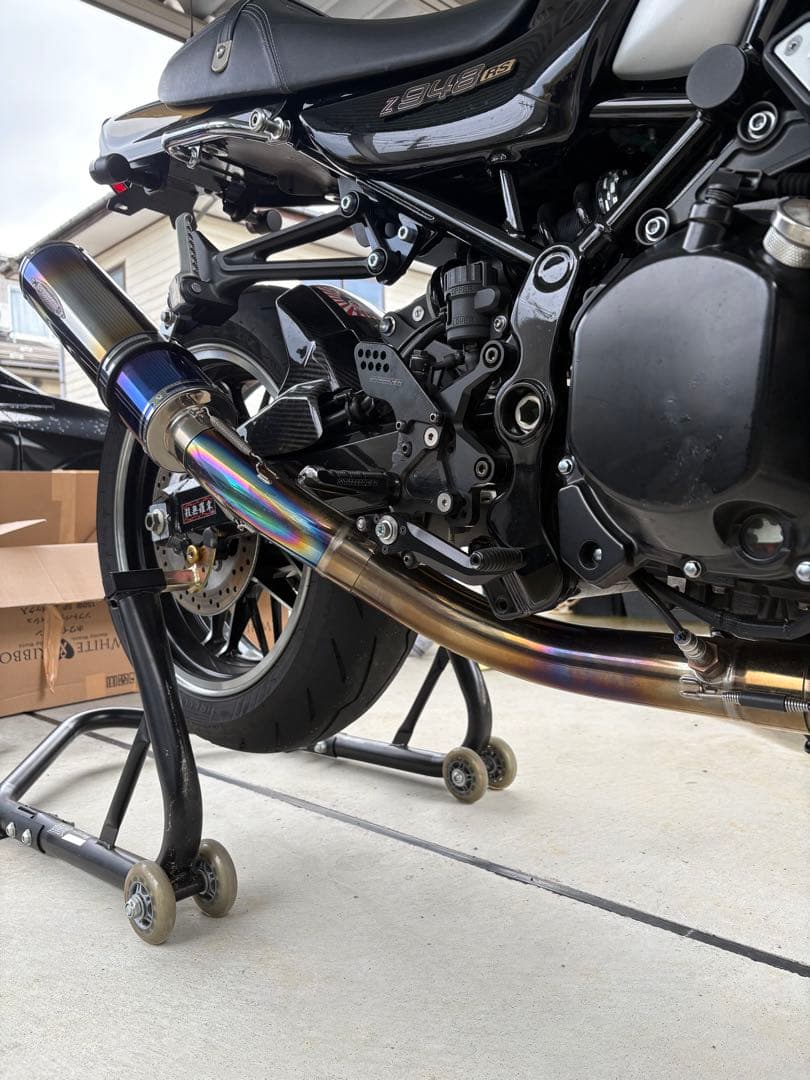 【3日間限定価格】Z900RS ストライカーチタンマフラー　フルエキ8BL用