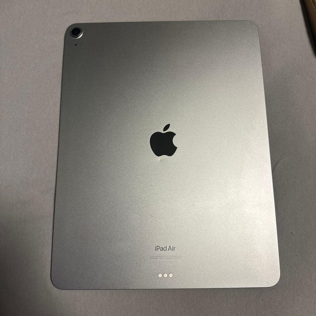 iPad Air 13インチ バッテリー100% Wi-Fi 128GB 4