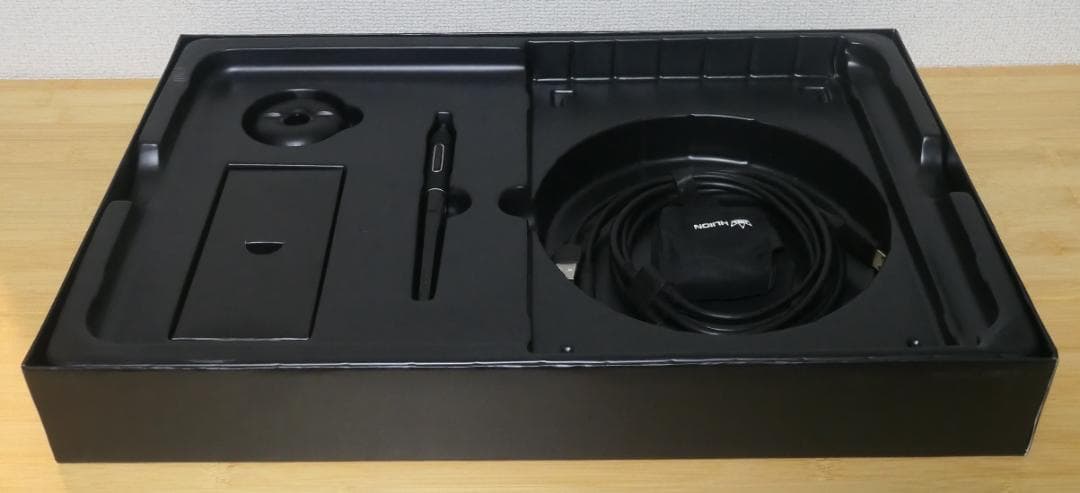 HUION 液晶タブレット KAMVAS 16 GS1561