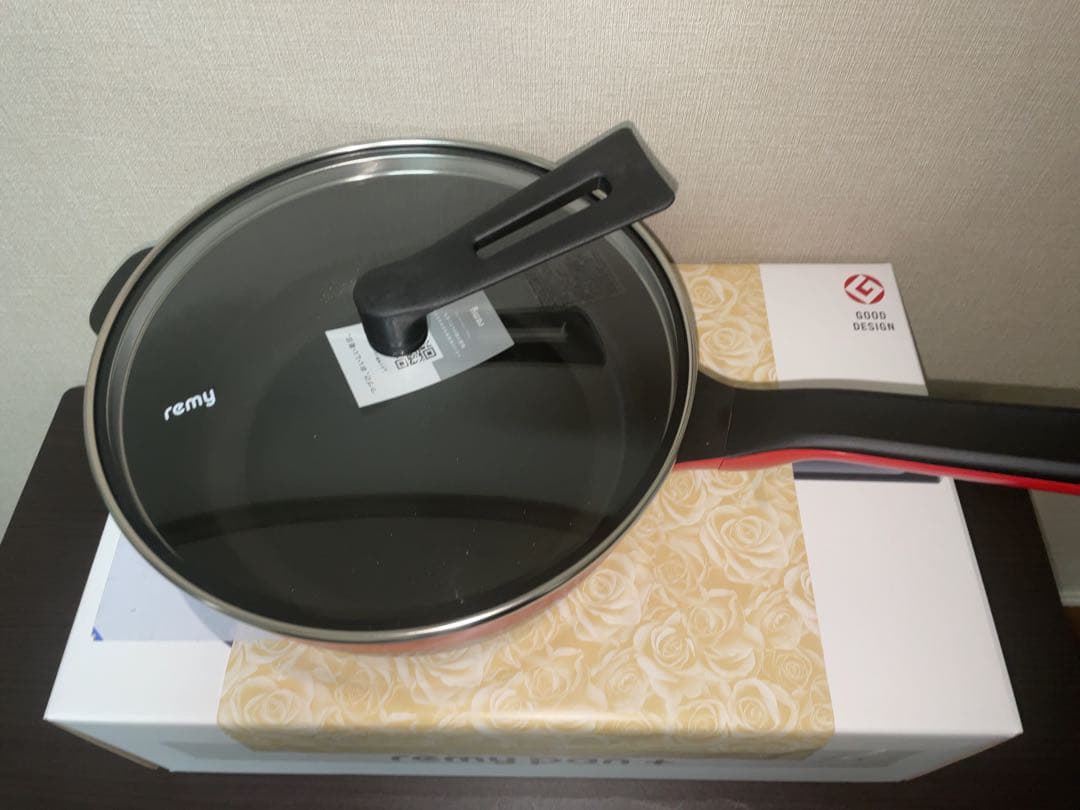 レミパンプラス 新品未使用　remy pan＋　RHF-302 レッド