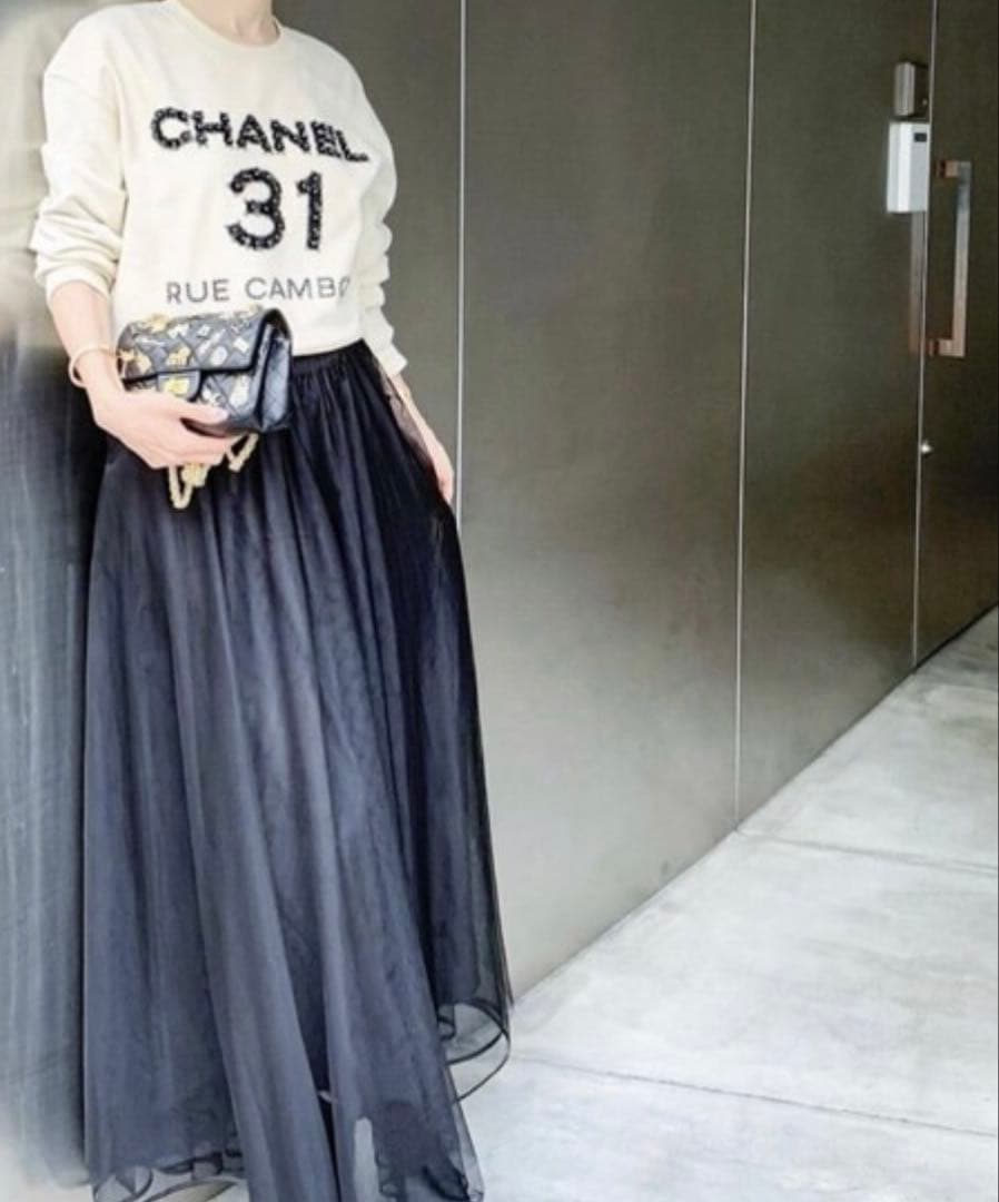 白/アイボリー/トレーナー