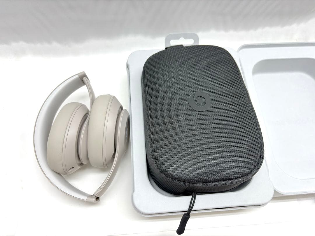 Beats Studio Pro プレミアム ノイズキャンセリングヘッドフォン
