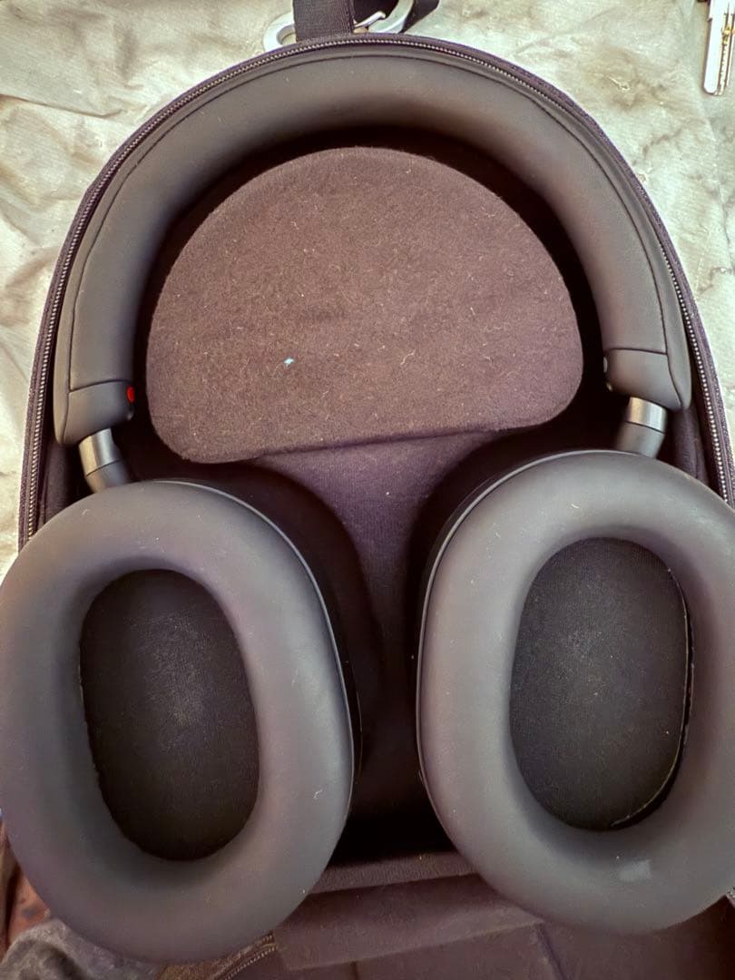 超美品！SONY ワイヤレスヘッドホン WH-1000XM5