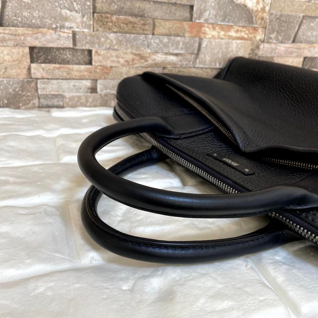 【美品】HUGO BOSS　ヒューゴボス　ビジネスバッグ　シボ皮　ブラック