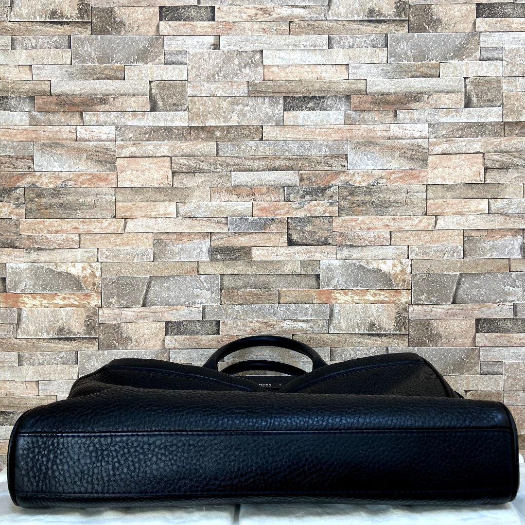 【美品】HUGO BOSS　ヒューゴボス　ビジネスバッグ　シボ皮　ブラック