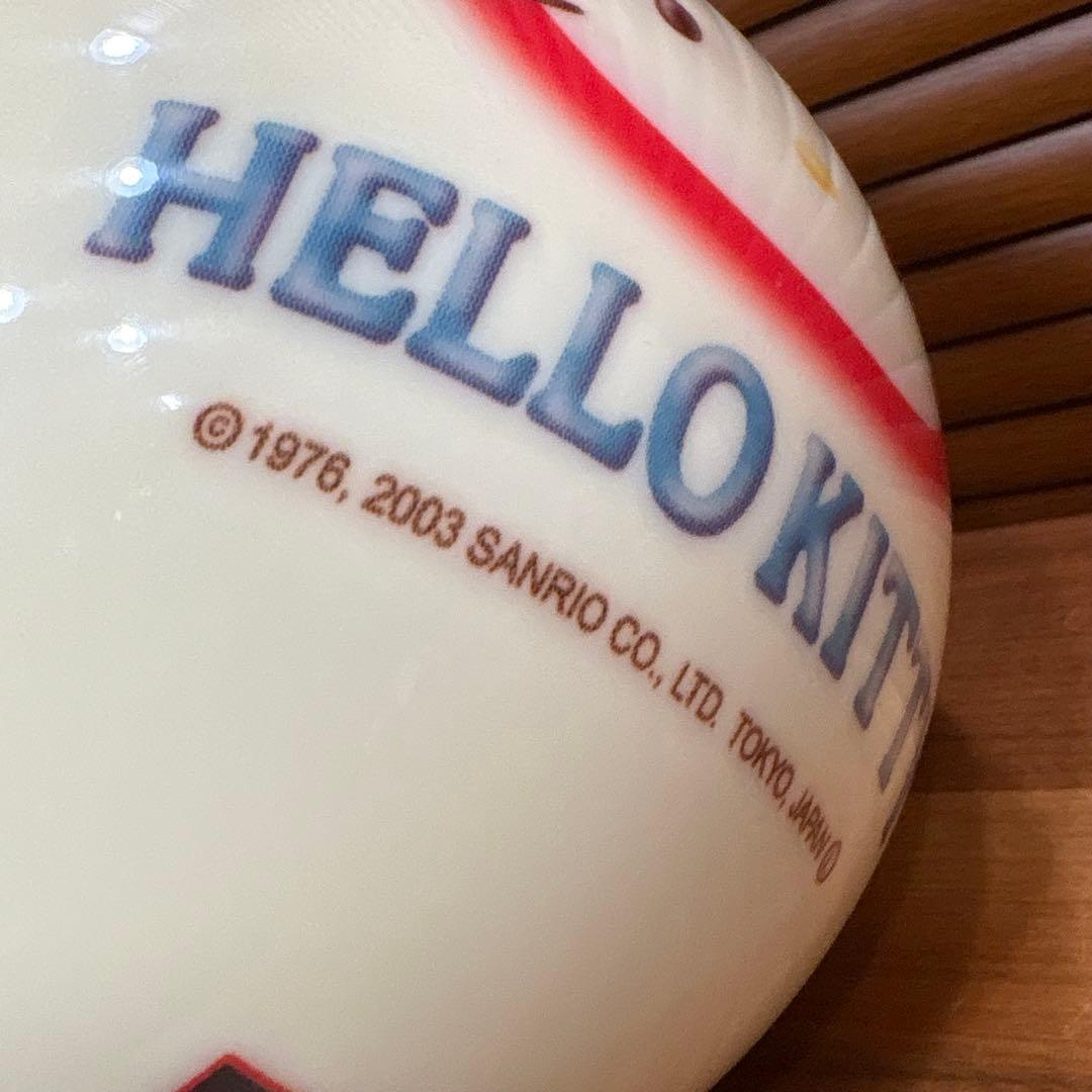 2003年☆新品　ハローキティ　ボウリング　玉