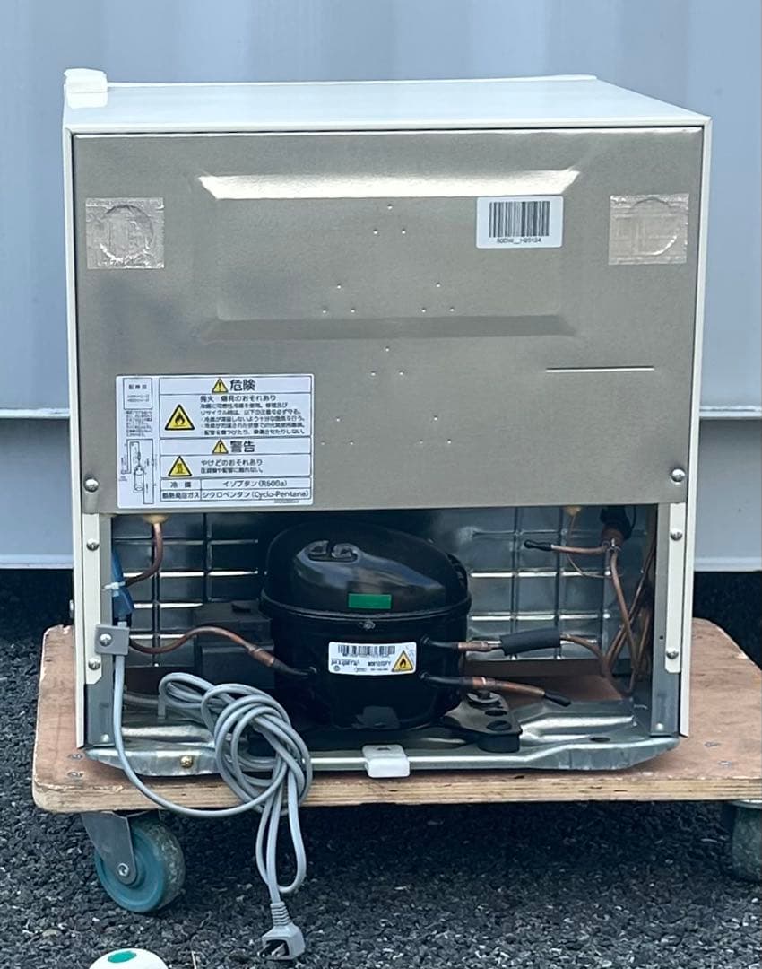 【しの様専門】Panasonic NR-A50D-W冷蔵庫 ミニ　2022年製