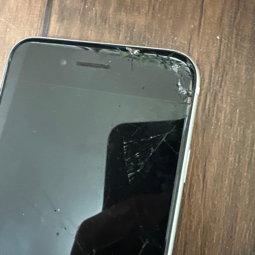 ス*✨様 Apple iPhoneSE2 本体のみ
