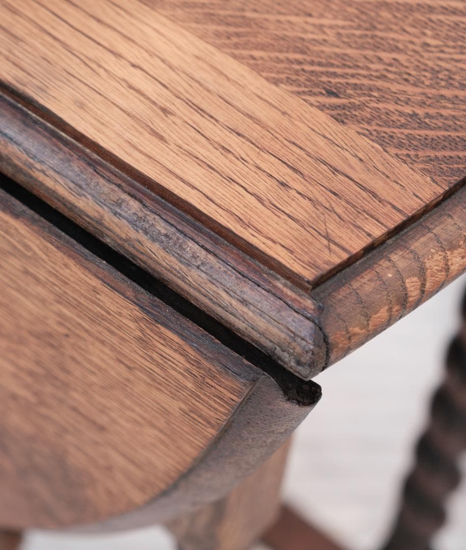 ドロップリーフテーブル　ゲートレッグ　バタフライテーブル