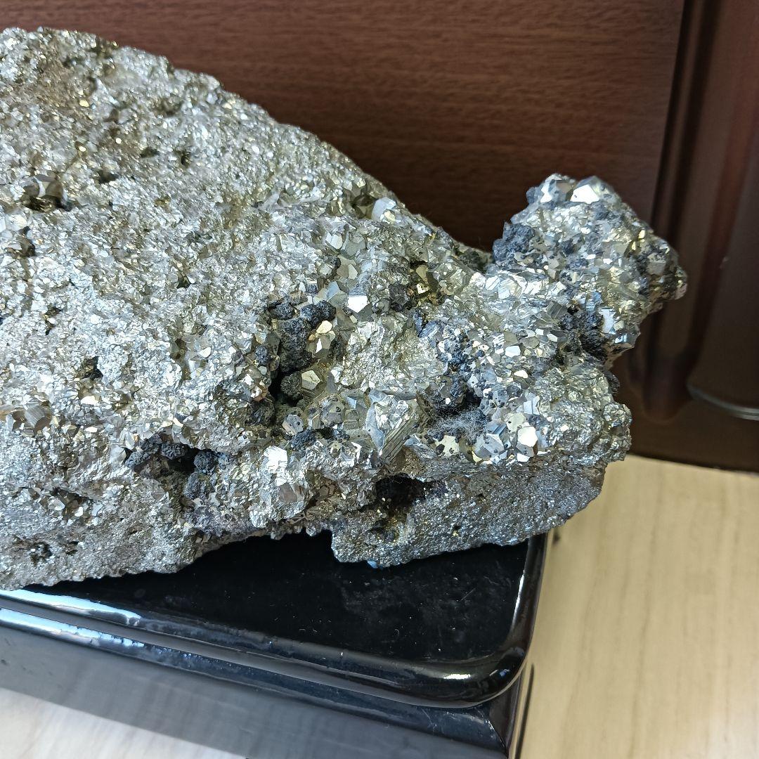 石　台座付き　約7.7kg