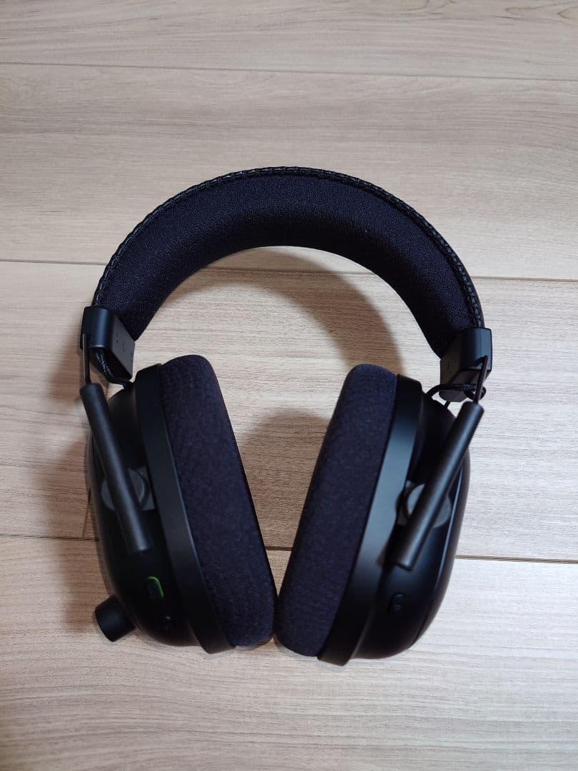 【美品】Razer BlackShark V2 Pro ワイヤレスヘッドセット