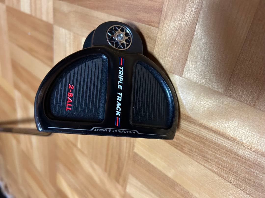 オデッセイ TRIPLE TRACK 2-BALL パター