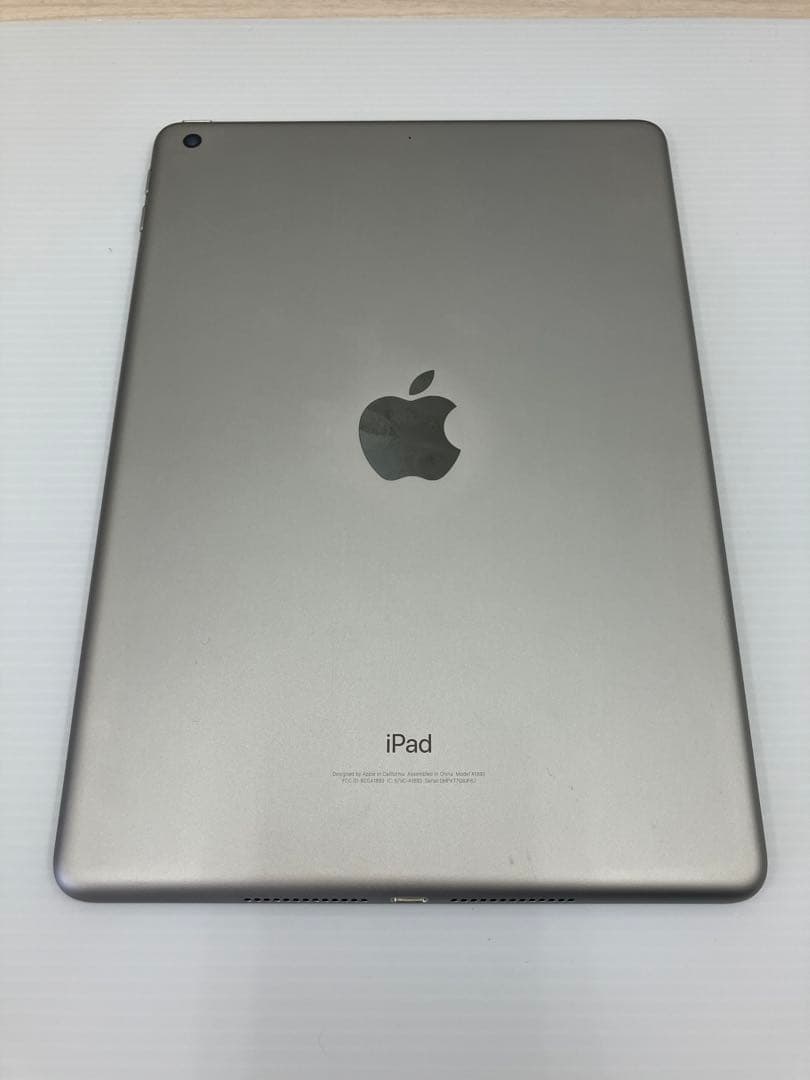 iPad本体 iPad 6th Generation Wi-Fi 32GB