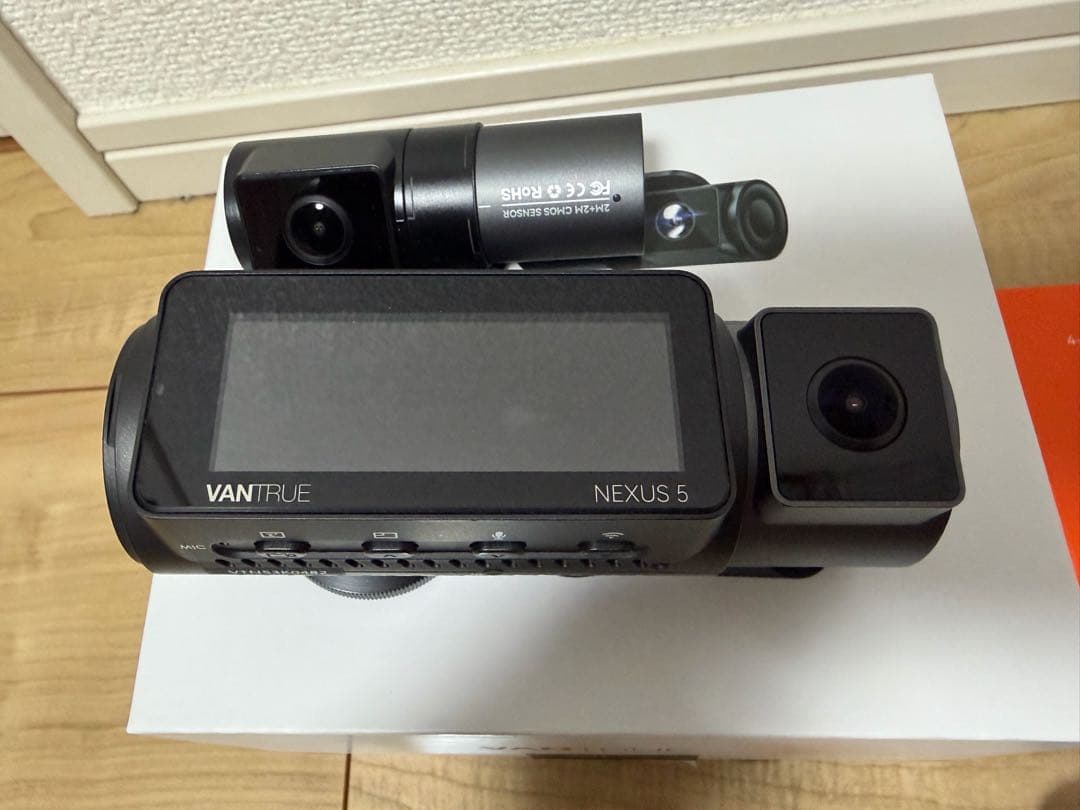 ドライブレコーダー　VANTRUE N5　中古