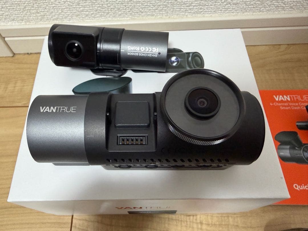 ドライブレコーダー　VANTRUE N5　中古