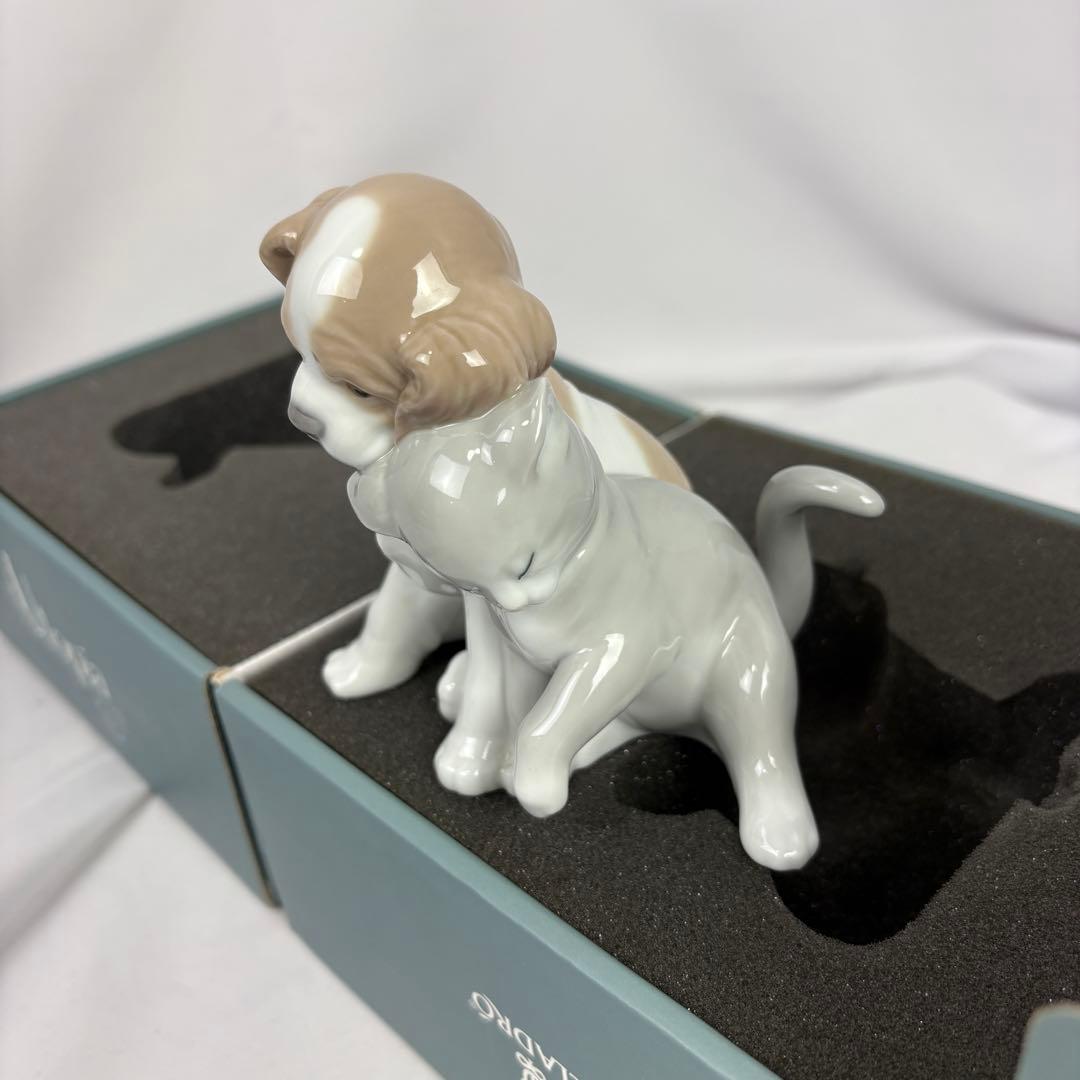 【極美品】リヤドロ 絶版フィギュリン ふたりは友だち 8301 2007年製