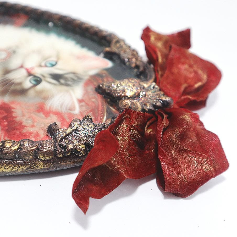 ヴィンティージ風 ペルシャ猫 《小さな女公爵》ロココ調 デコパージュ 壁飾り