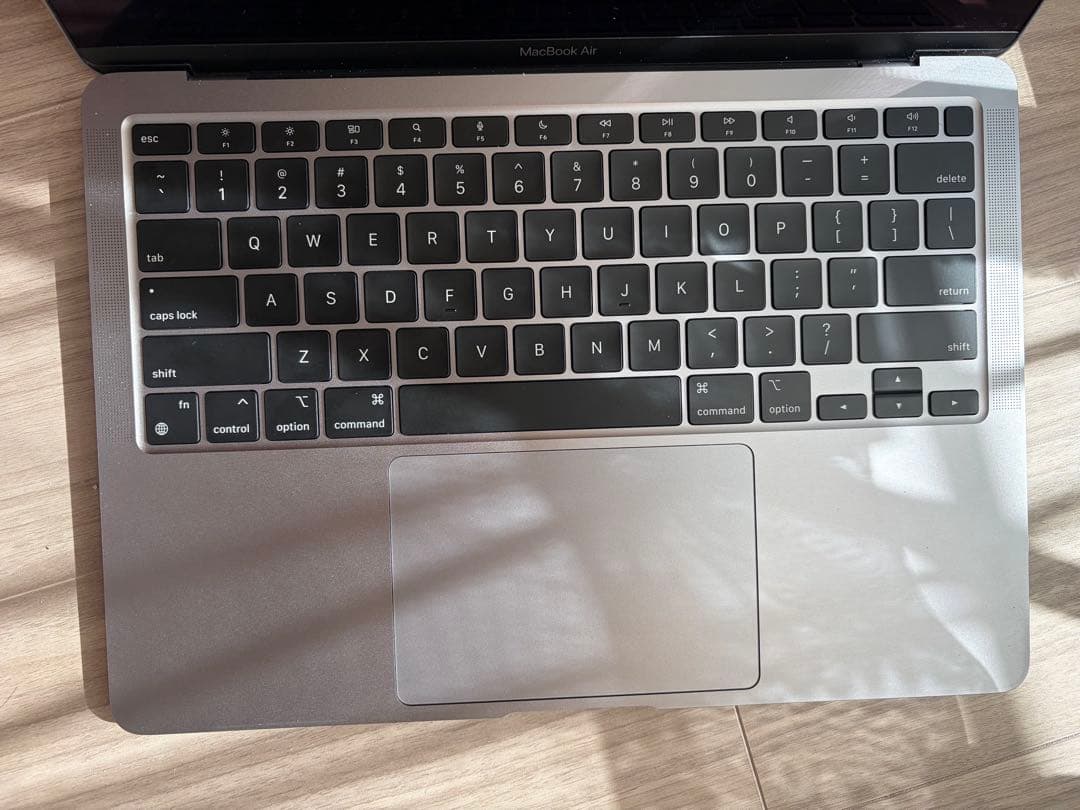美品 M1 MacBook Air /16GB/256GB/US
