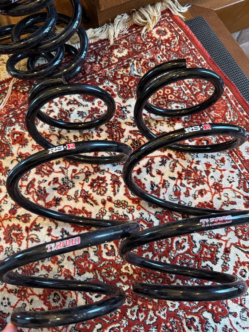 みー　RSーR レクサスRX500h ダウンサスペンション