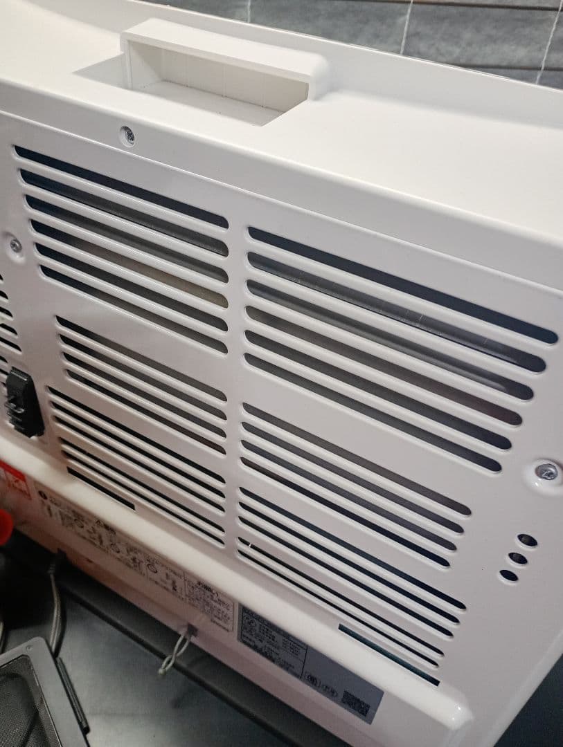 NORITZ ガスファンヒーター　GFH-4004S-W5　１７年　ＬＰガス用