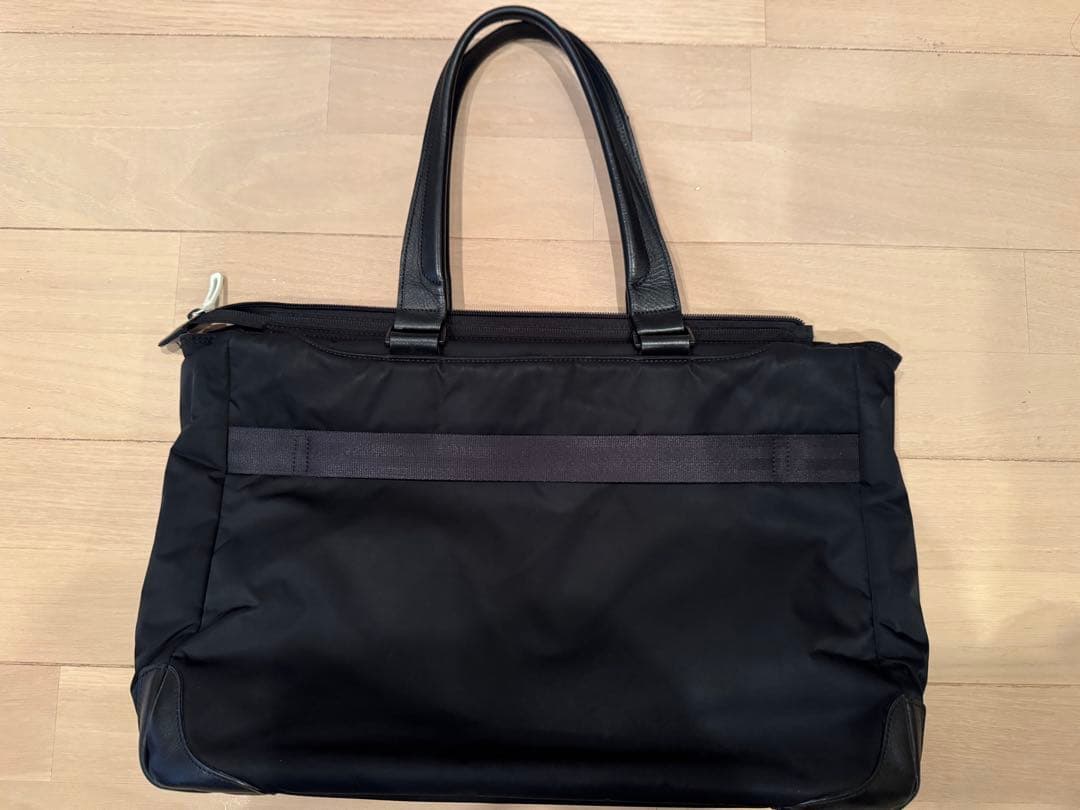 【美品】ペッレモルビダ　ナイロン トートバッグ 黒 ビジネスバッグ