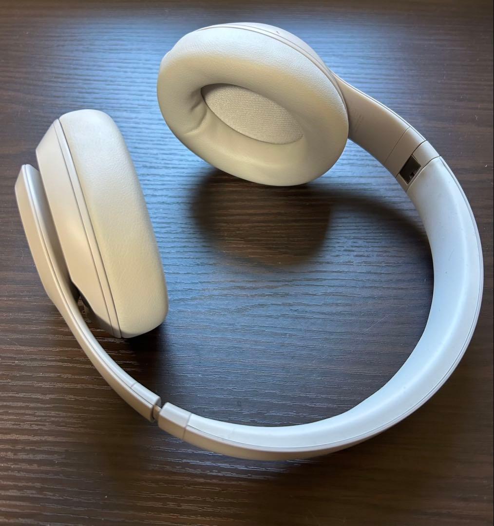 Beats Studio Pro Wireless ヘッドホン ケースコード付