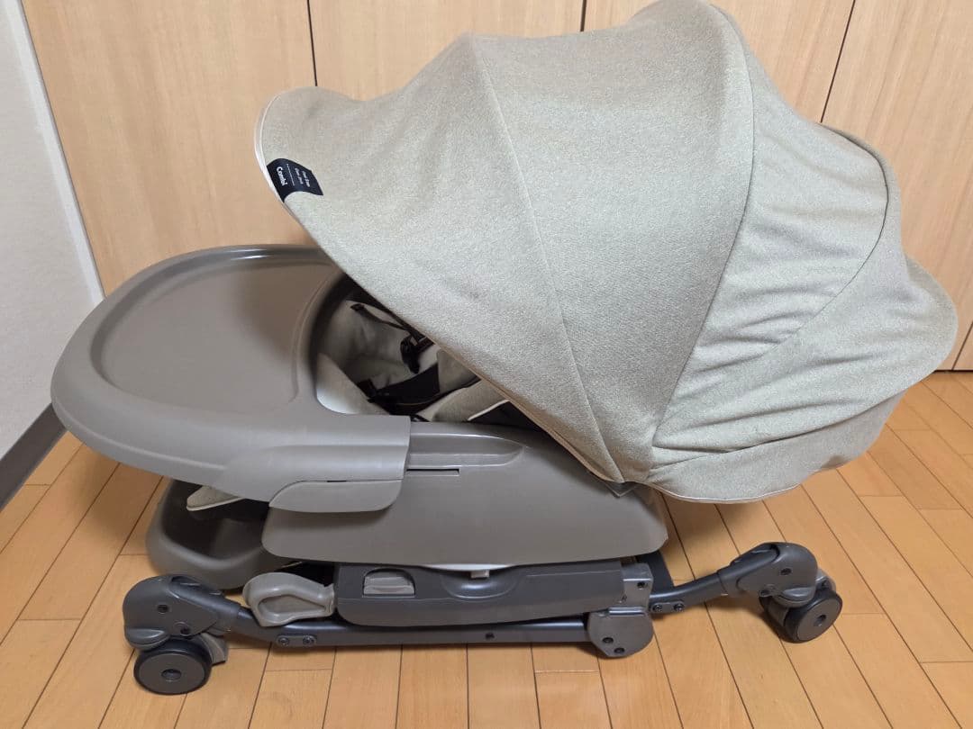 Combi ネムリラ AUTO SWING BEDi EG ハイローチェア