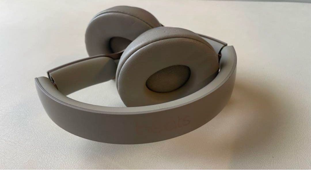 ヘッドホン Beats by Dr Dre SOLO PRO GRAY