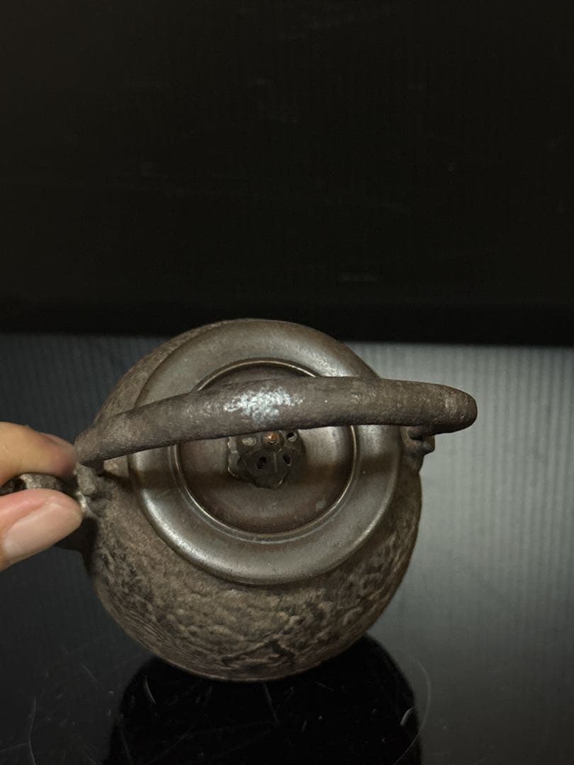 約345cc 龍文堂 造 小振 波千鳥地紋 鉄瓶 茶道具 古作 急須 煎茶道具