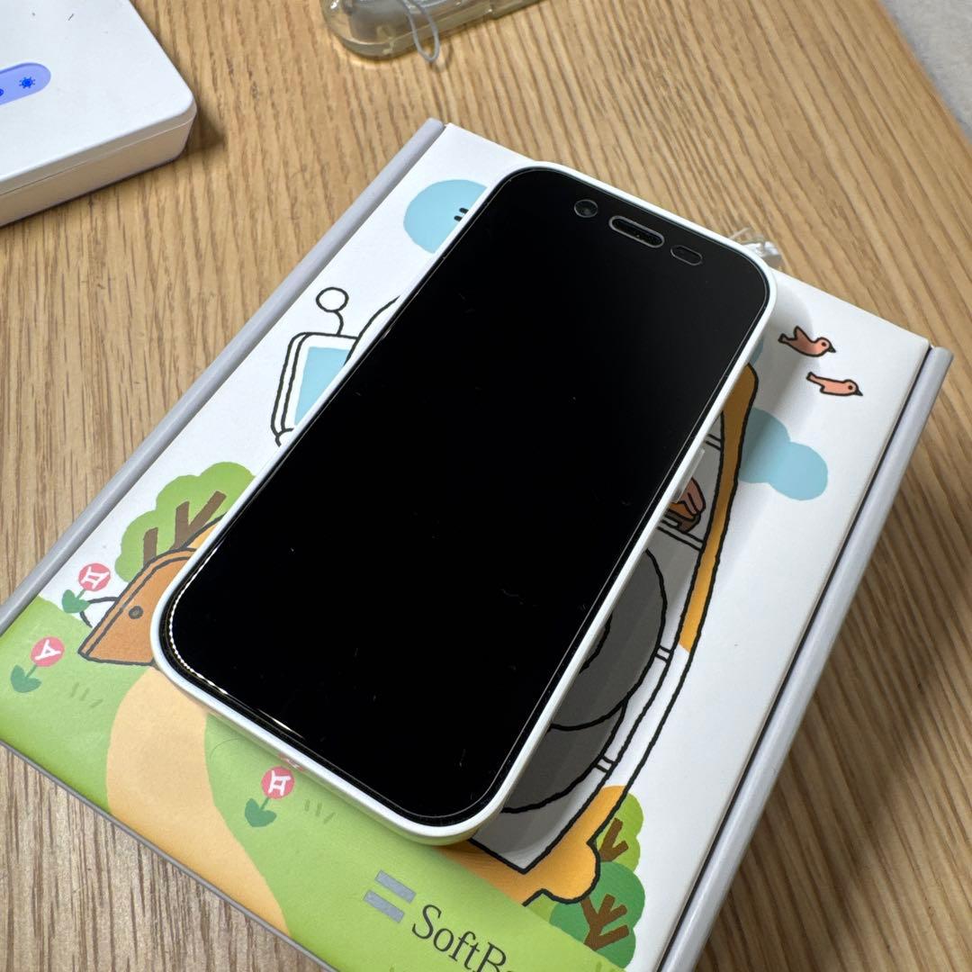 <送料込>SoftBank きっずフォン3 ホワイト 本体