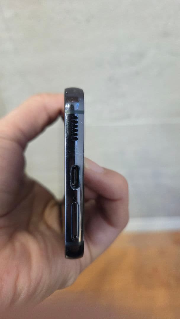 Samsung Galaxy S22 UQ mobileブラック SIMフリー