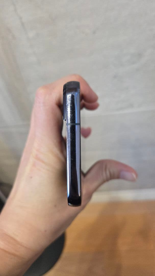 Samsung Galaxy S22 UQ mobileブラック SIMフリー