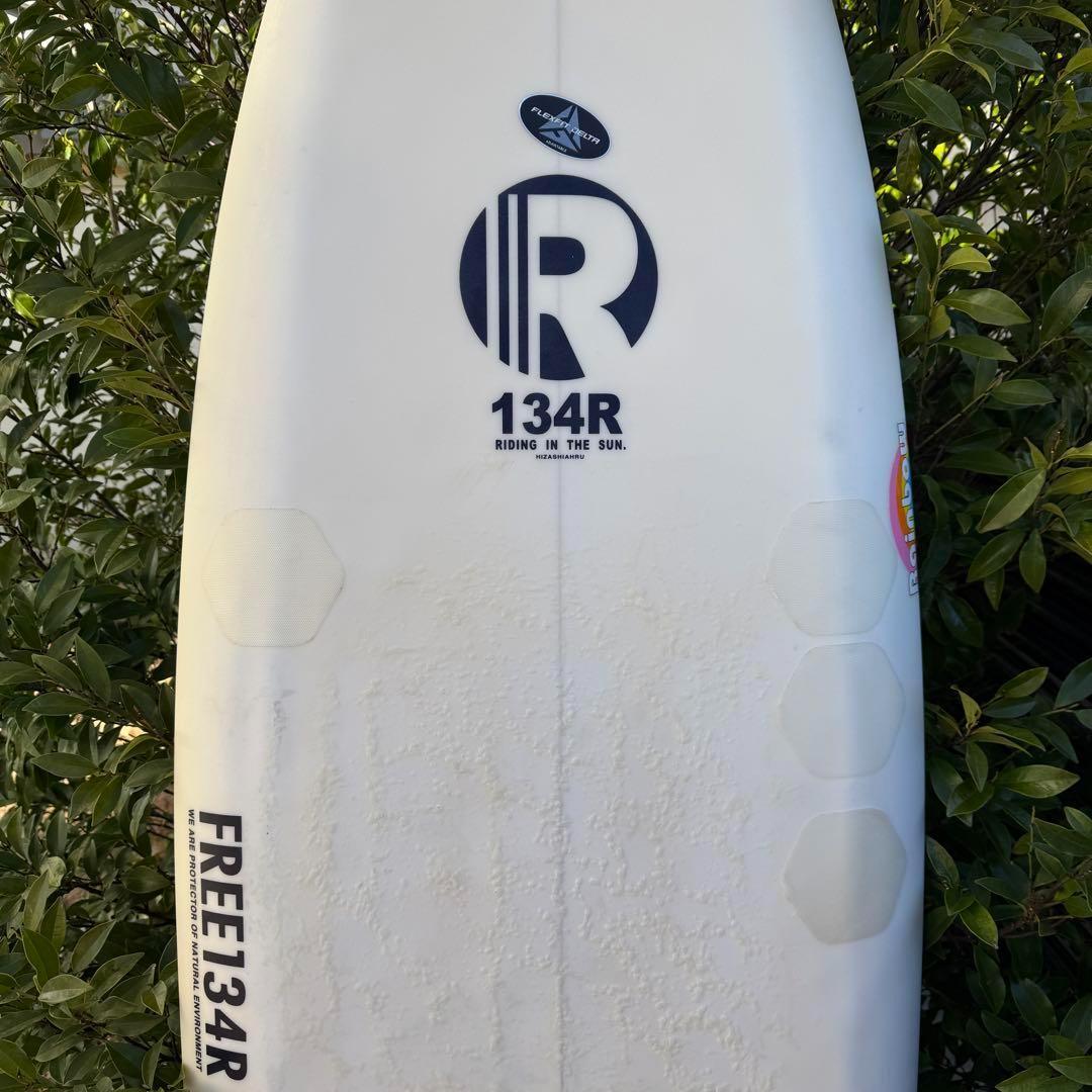 値下げ！61%オフ！ 134R『The Whale511』ハードケース付